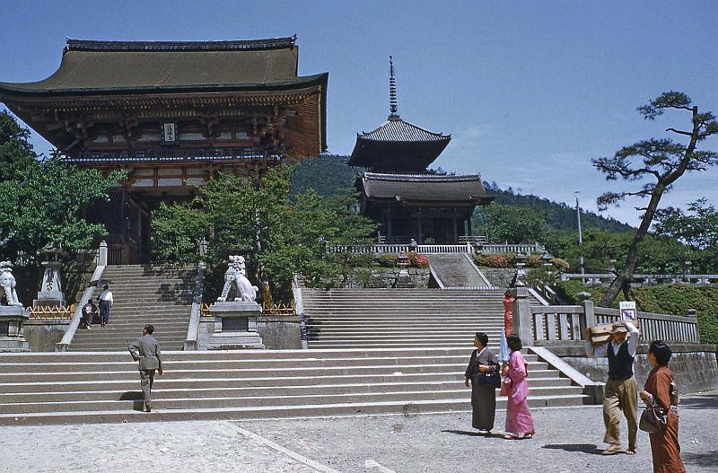 1953 Japan 164 Nara.jpg